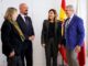El Gobierno colaborará con la Asociación Española Contra el Cáncer en la creación de un espacio de atención a pacientes vinculado a la integración de Valdecilla en la Red de Centros Oncológicos de la UE